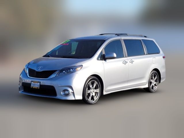 2017 Toyota Sienna 