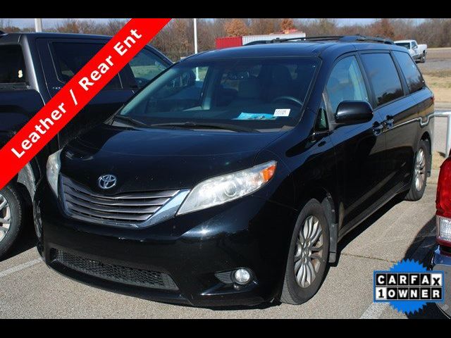 2017 Toyota Sienna XLE Premium