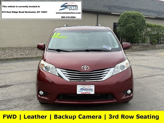 2017 Toyota Sienna XLE