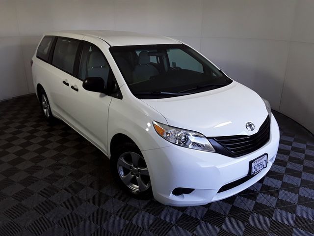 2017 Toyota Sienna L