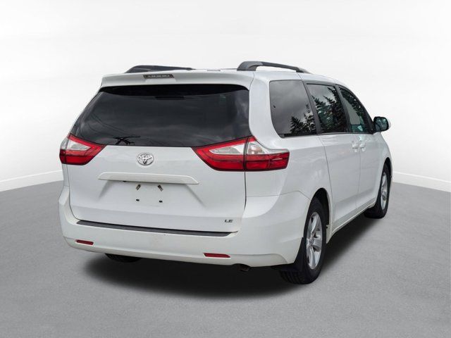 2017 Toyota Sienna LE