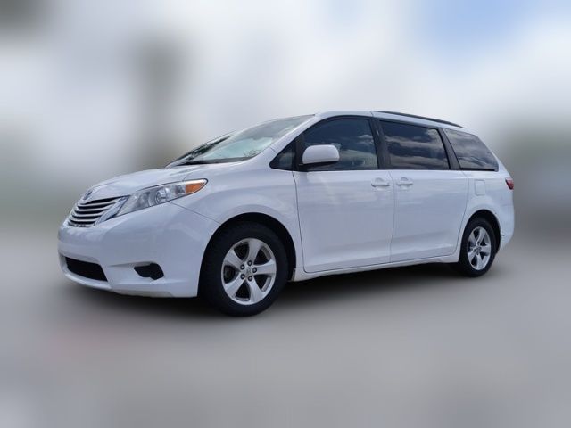 2017 Toyota Sienna 