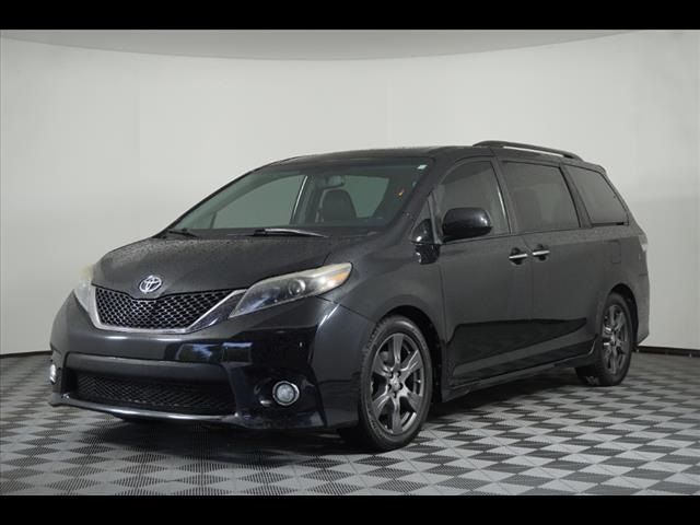 2017 Toyota Sienna 