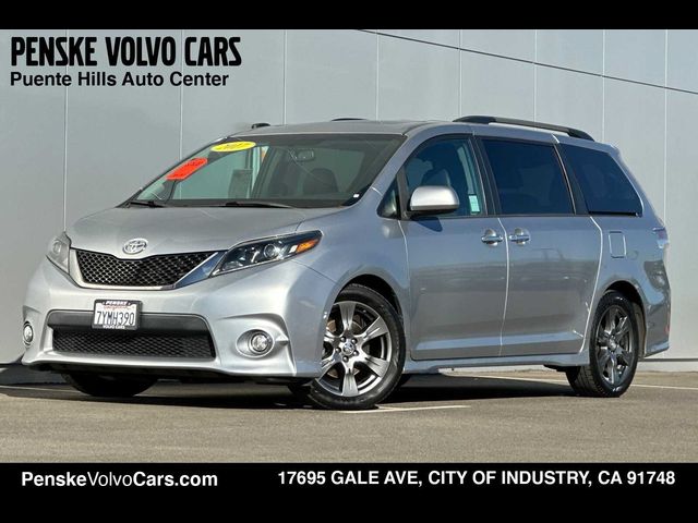 2017 Toyota Sienna SE Premium