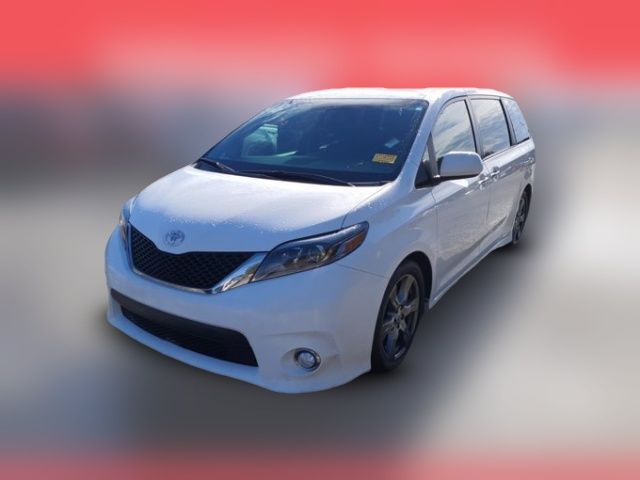 2017 Toyota Sienna 