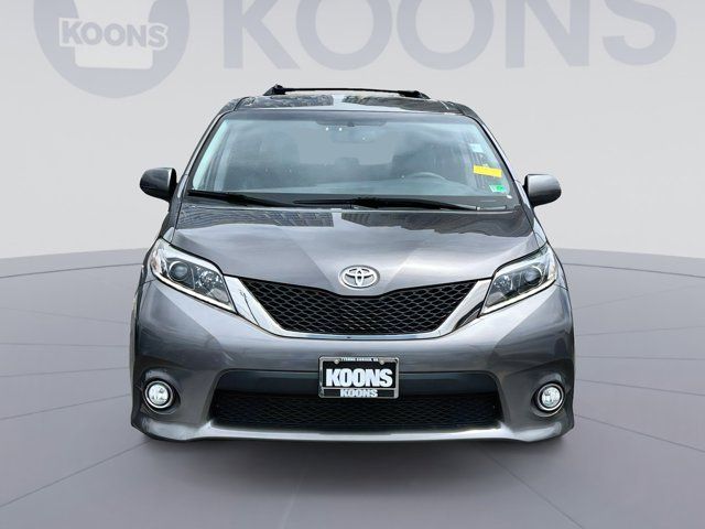 2017 Toyota Sienna 