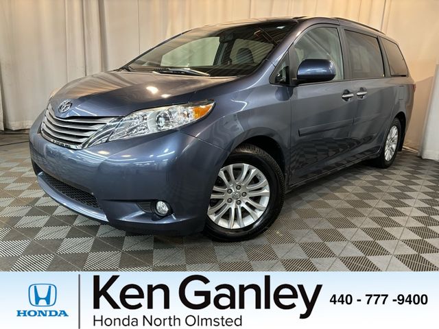 2017 Toyota Sienna 