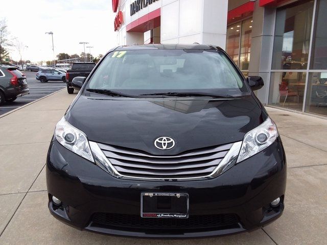 2017 Toyota Sienna 