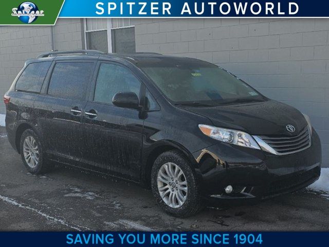 2017 Toyota Sienna 