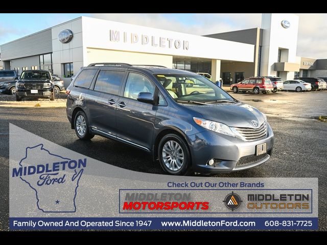 2017 Toyota Sienna 