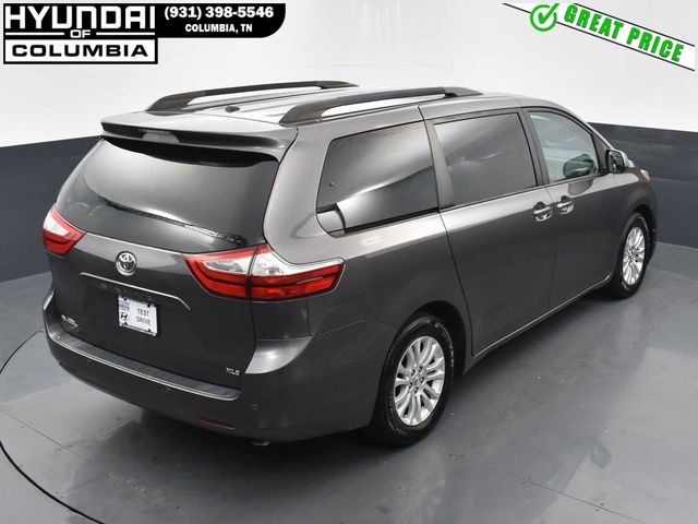 2017 Toyota Sienna 