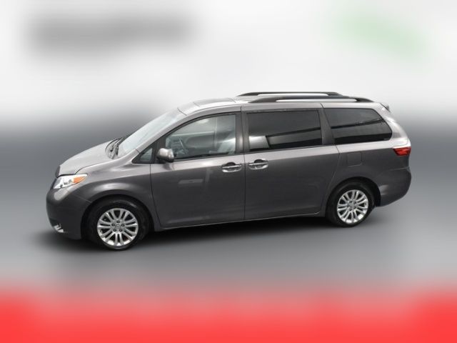 2017 Toyota Sienna 