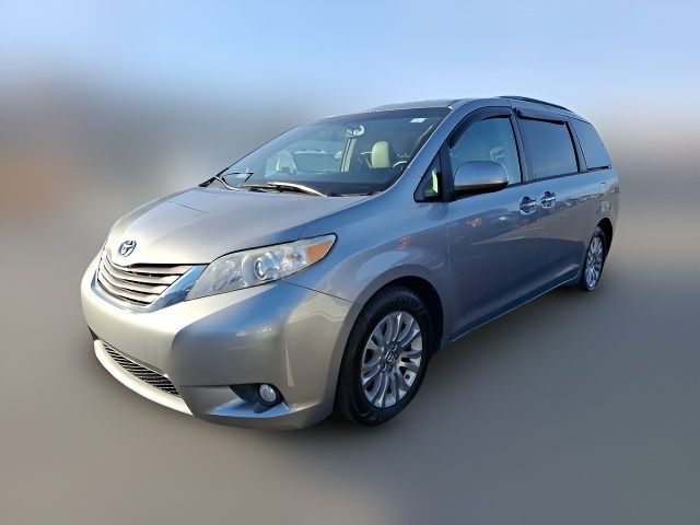 2017 Toyota Sienna 