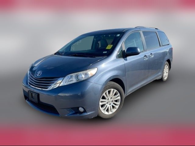 2017 Toyota Sienna 