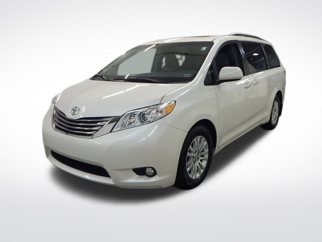 2017 Toyota Sienna 