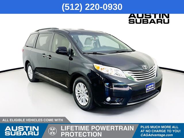 2017 Toyota Sienna 