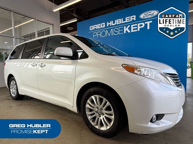 2017 Toyota Sienna XLE