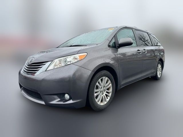 2017 Toyota Sienna 