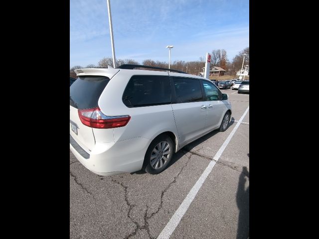 2017 Toyota Sienna Limited Premium