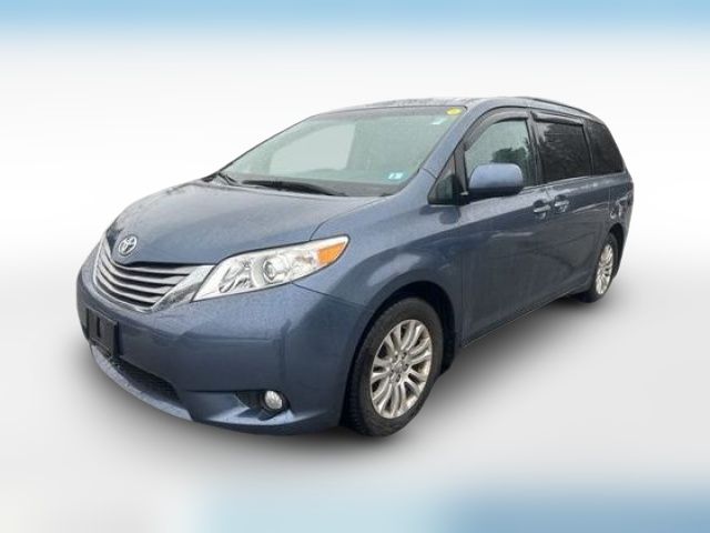 2017 Toyota Sienna 