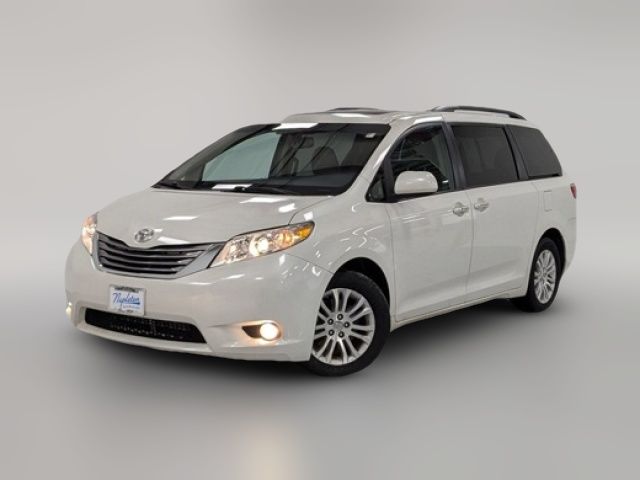 2017 Toyota Sienna 