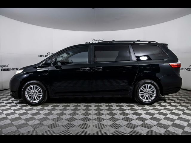 2017 Toyota Sienna 