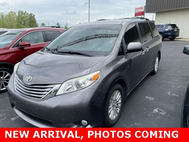 2017 Toyota Sienna XLE Premium