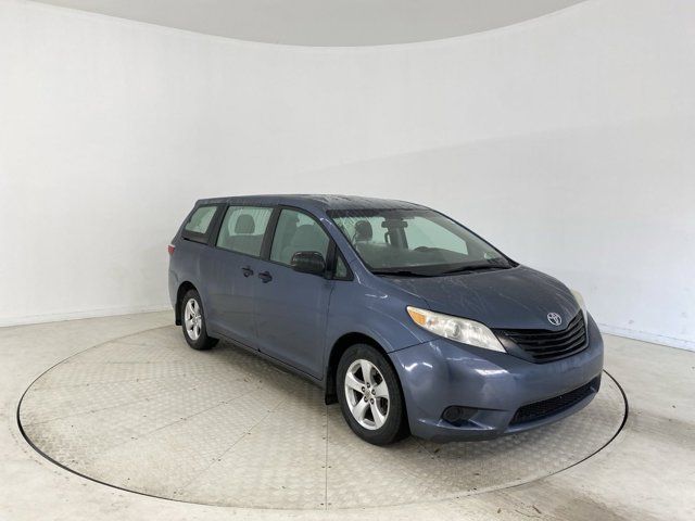 2017 Toyota Sienna L