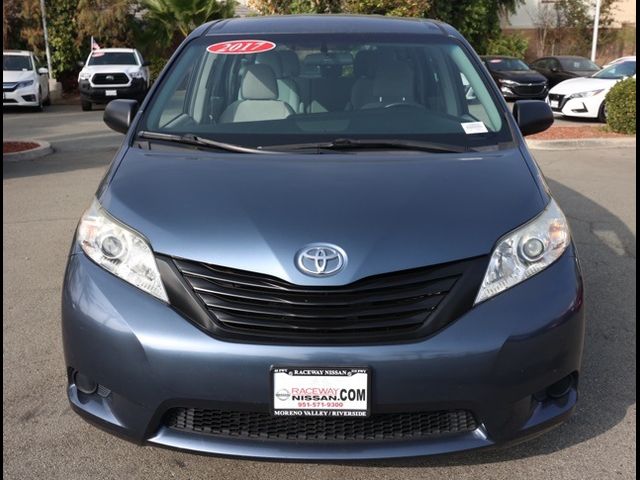 2017 Toyota Sienna L