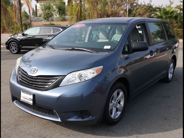 2017 Toyota Sienna L