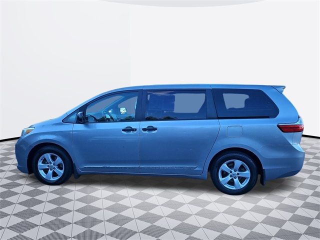 2017 Toyota Sienna L