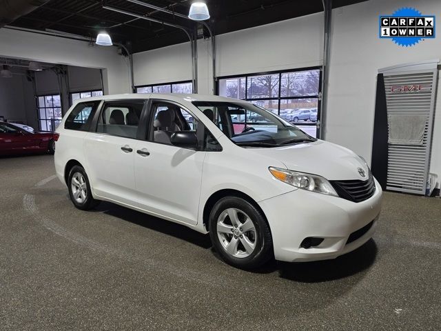 2017 Toyota Sienna L