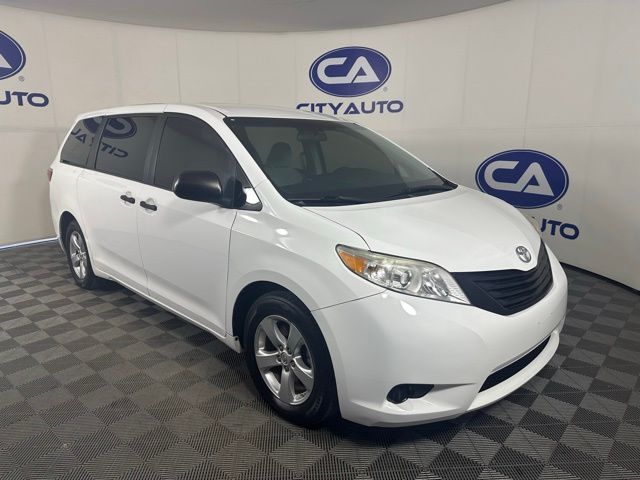 2017 Toyota Sienna L