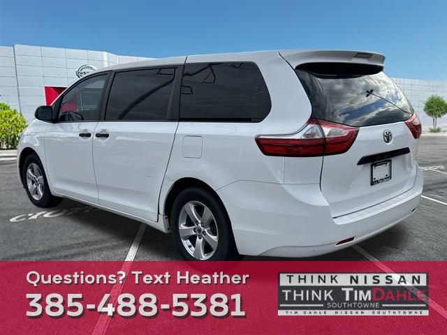 2017 Toyota Sienna L