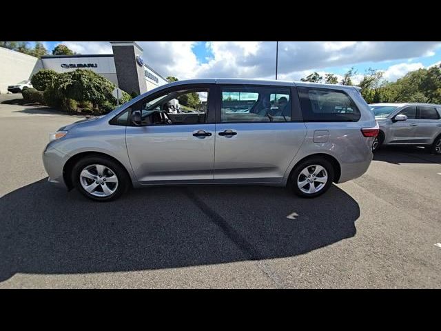 2017 Toyota Sienna L