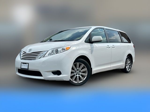 2017 Toyota Sienna LE