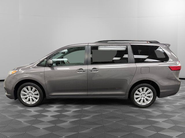 2017 Toyota Sienna LE