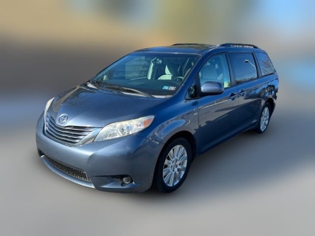 2017 Toyota Sienna LE