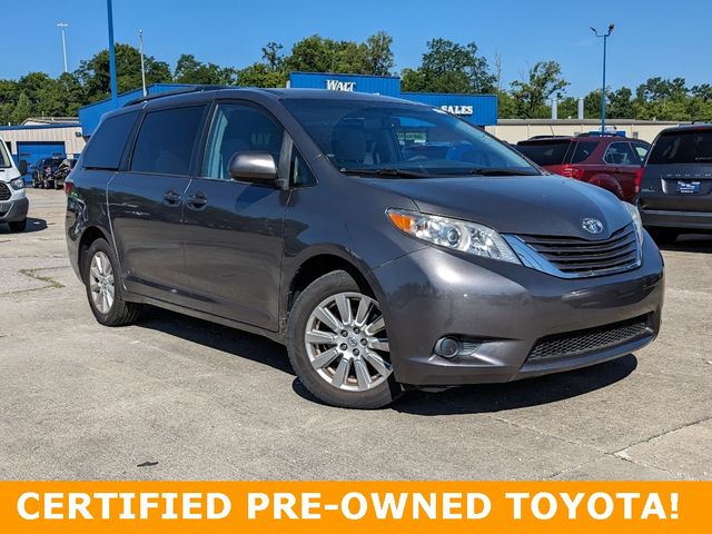 2017 Toyota Sienna LE