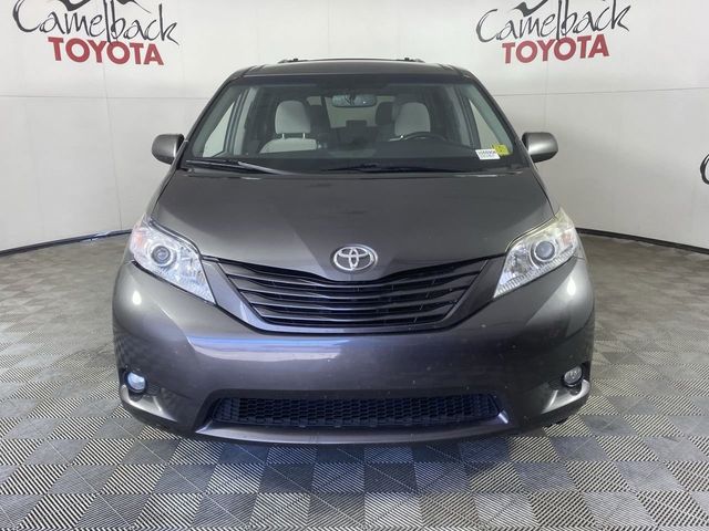 2017 Toyota Sienna LE