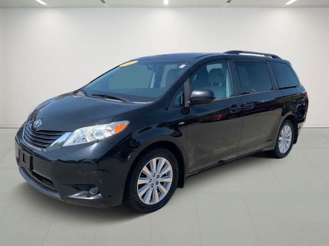 2017 Toyota Sienna LE