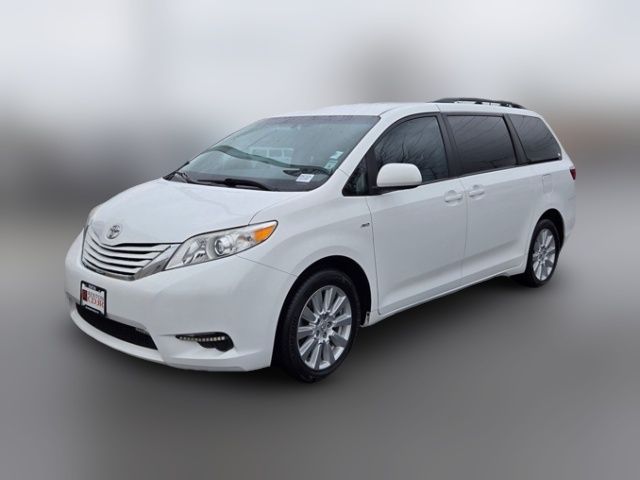 2017 Toyota Sienna LE