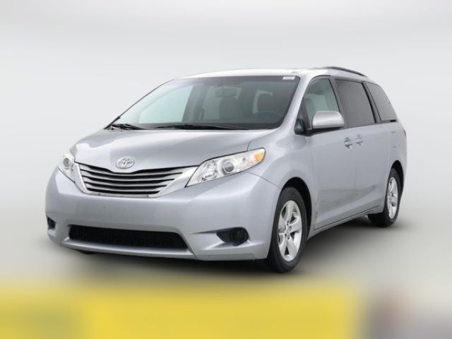 2017 Toyota Sienna LE