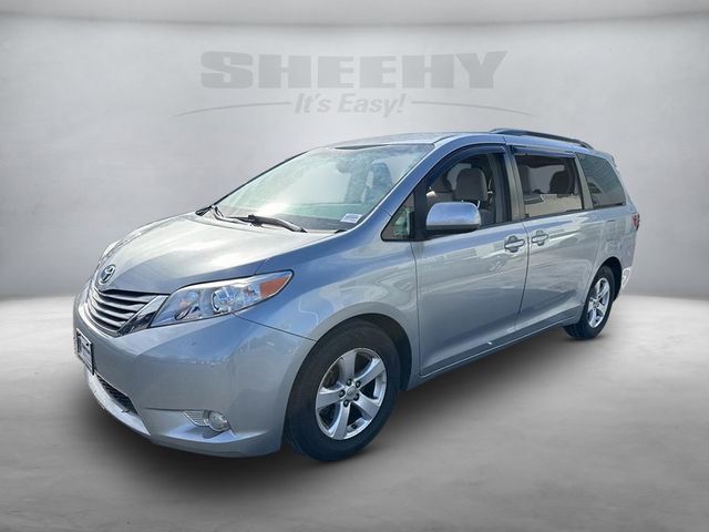 2017 Toyota Sienna LE