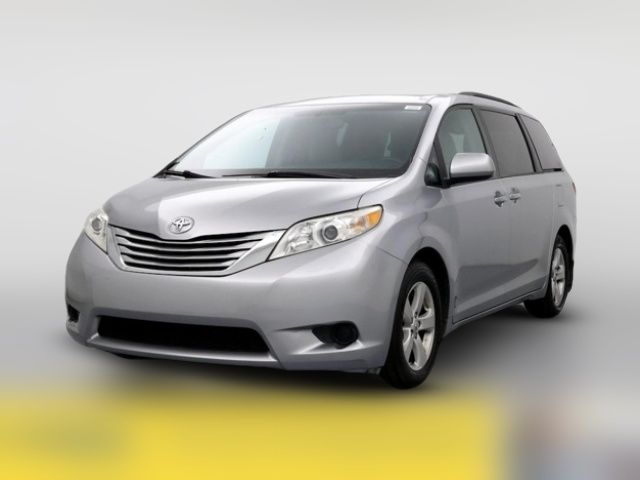 2017 Toyota Sienna LE