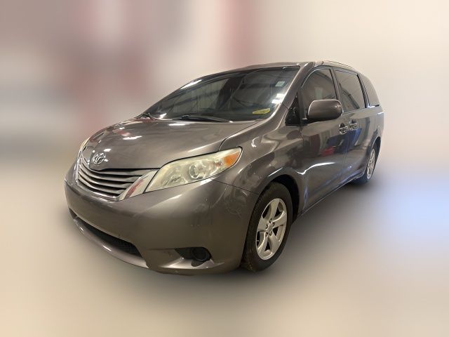 2017 Toyota Sienna LE