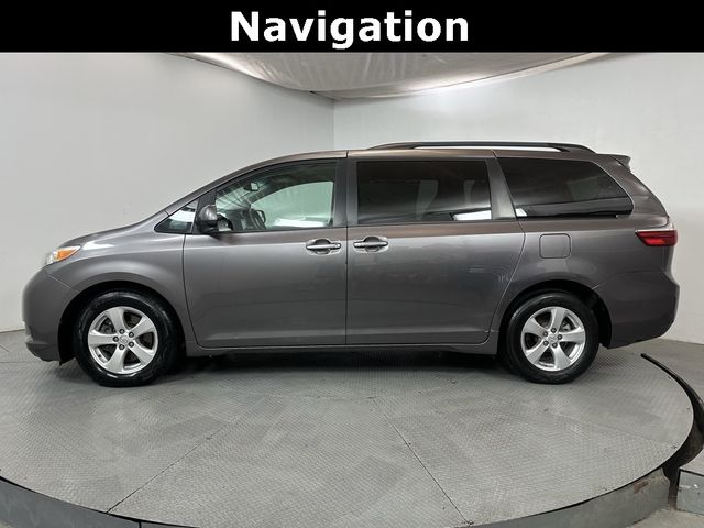 2017 Toyota Sienna 