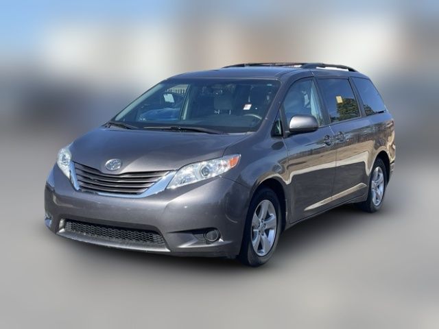 2017 Toyota Sienna LE