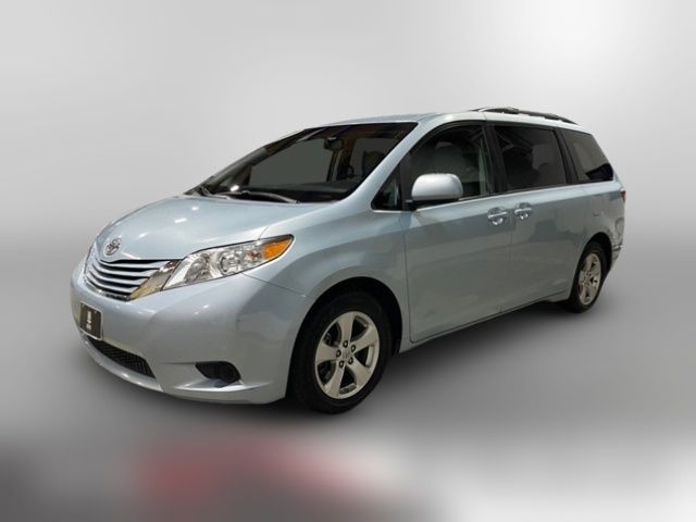 2017 Toyota Sienna LE