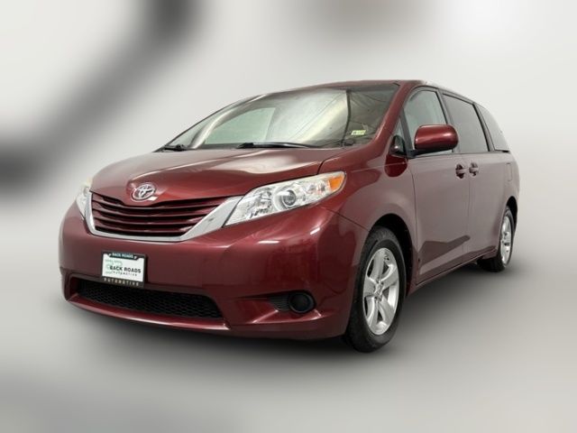 2017 Toyota Sienna LE